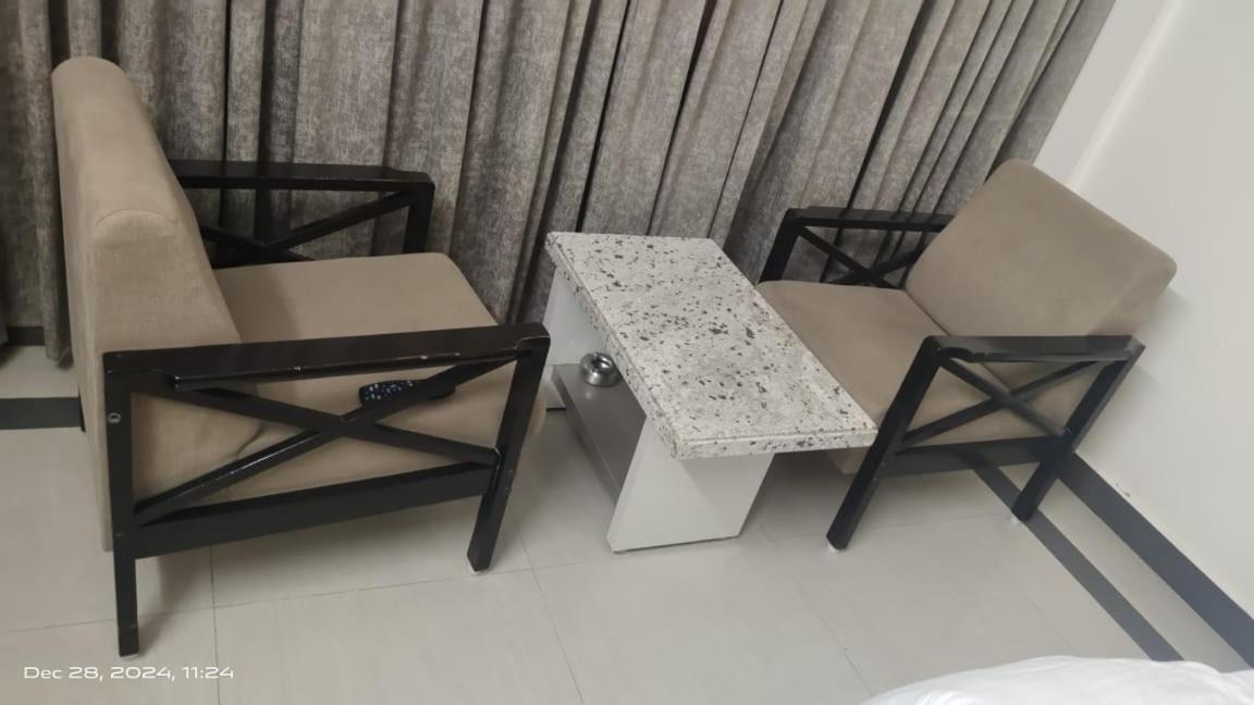 Sr Hotel Anakāpalle 외부 사진
